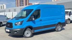 Цельнометаллический фургон Ford Transit