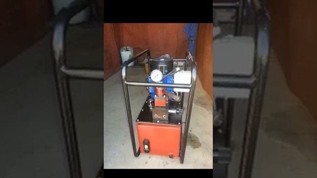 (НЭР25-1,4И8Ф1) Гидравлическая станция с электродвигател? смотреть онлайн