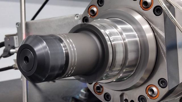 Franz Kessler GmbH Фрезерный мотор-шпиндель SMS 080.46.4.FOS 17500 об/ми? смотреть онлайн