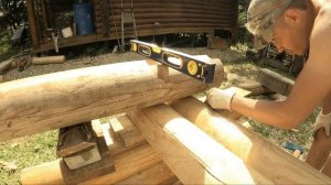 Крыльцо из остатков брёвен от сруба. Основы работы бен