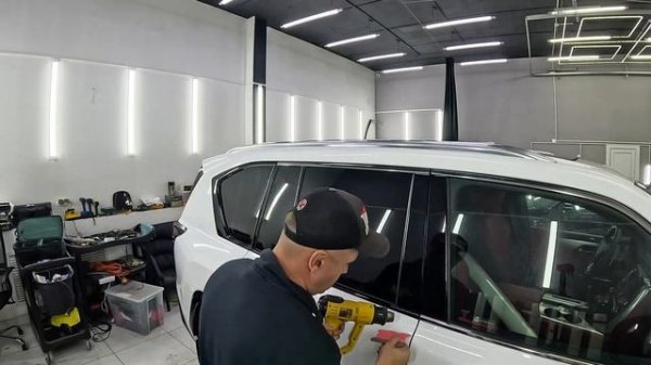 Дешевый антихром пленкой