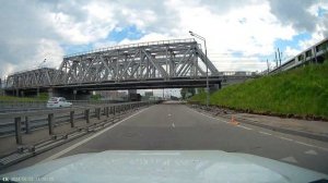 Регистратор 4К в вместо штатной крышки tank 300