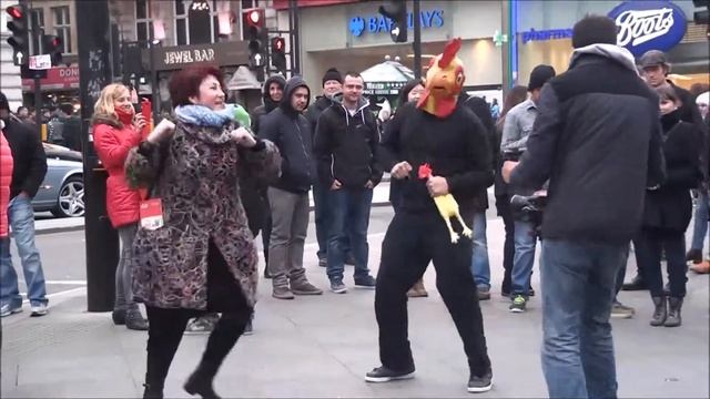 Piccadilly Circus Regina And Street Groove Section