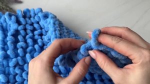 Подушка с петлями. Вязание без спиц и крючка. La Filati Gala Ro