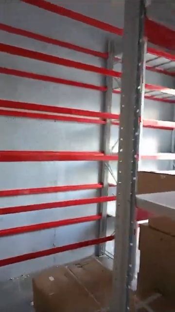 Стеллажи среднегрузовые  #монтаж  #складскойучет  #скл?