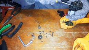 замена моторчика аккумуляторная пила DEKO