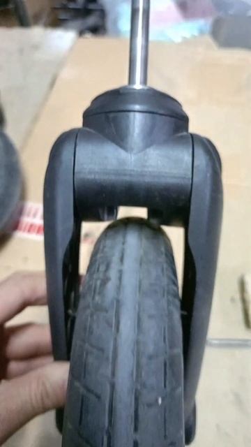 Ремонт колëс коляски Нестела смотреть онлайн