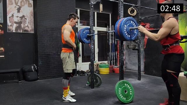 Потерял концентрацию под штангой - и вот оно! На грани ?