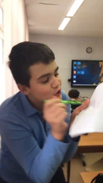 Дрель вообще чумовой инструмент!!!!!!!!!!! смотреть онлайн