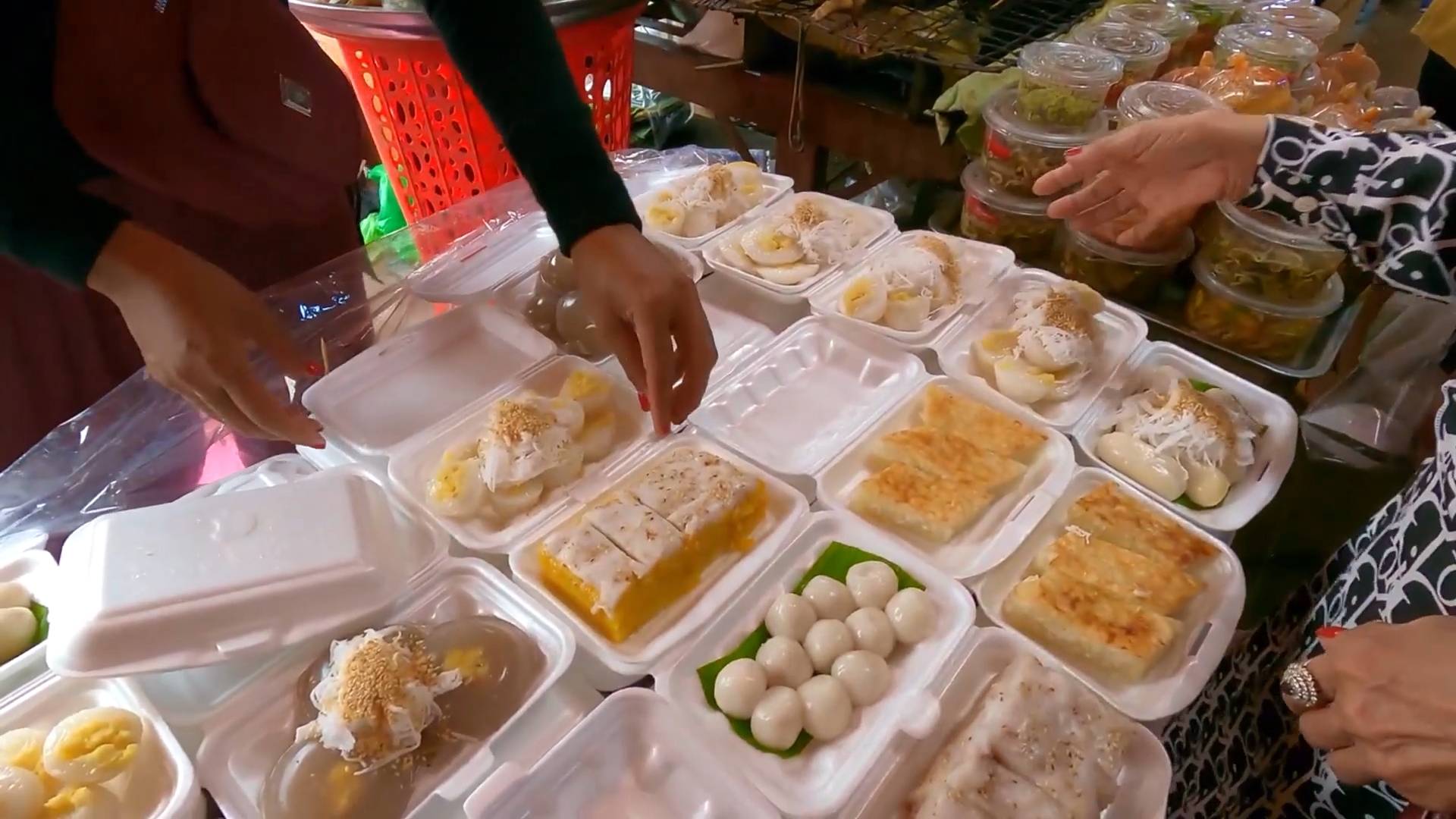 Азиатская уличная еда смотреть онлайн