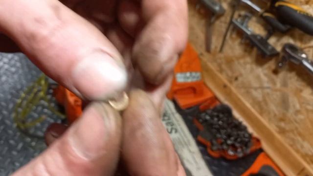 Бензопилка Husqvarna 240 - приїхала на заміну карбюратора ал смотреть онлайн