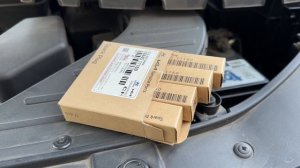 ЗАМЕНА свечей зажигания за 2 МИНУТЫ. Kia Sorento 2012 2.4 бензин