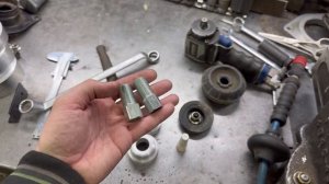 Установка алюминиевых проставок на Nissan Note E12 - 20мм + удл