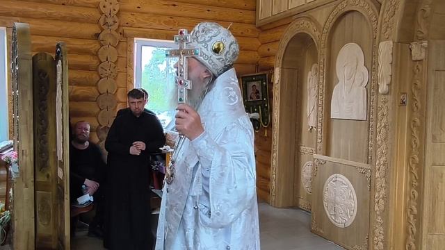 Слово митрополита Иоанна после освящения храма святителя Николая Чудотворца в п.Сурок смотреть онлайн