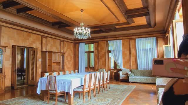 Дача Сталина на Холодной речке 🏡 смотреть онлайн