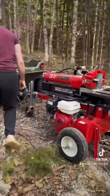 Время КОЛОТЬ🤠 #дровокол #колун #гидравлическийколун смотреть онлайн