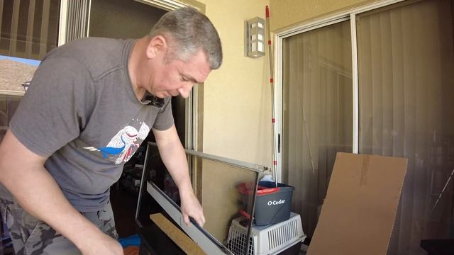 Как легко отремонтитовать ролики раздвижной двери смотреть онлайн