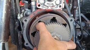 Часть третья. МТЗ- 152 "Беларус". Второй ремонт сцепления