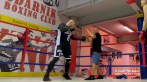 Как пробить встречный удар через руку.