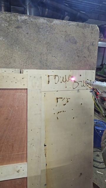 Лазерный пистолет для резки #machine #лазерная #лазернаяр? смотреть онлайн