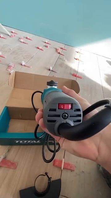 Ушм болгарка Total - взяли на тест @TOTALTOOLSWORLD 🦾 #строител? смотреть онлайн