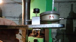 приспособление для выставления резца на размер станк?