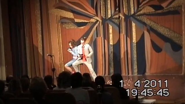 барный стул и резинка смотреть онлайн