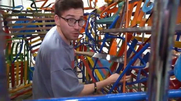 Кто Первый Выберется из Непробиваемого Ящика !- Челлен