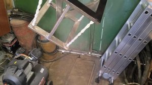 Парящий стул на цепях своими руками