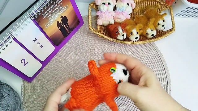 Новая пряжа для котиков батончиков/ теперь у корги ест смотреть онлайн