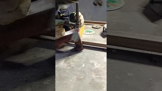 ЭСТЕТИКА ПО ЧЕРМЕТУ😉 #tigwelding #tig #welder #welding #ручная_работ смотреть онлайн