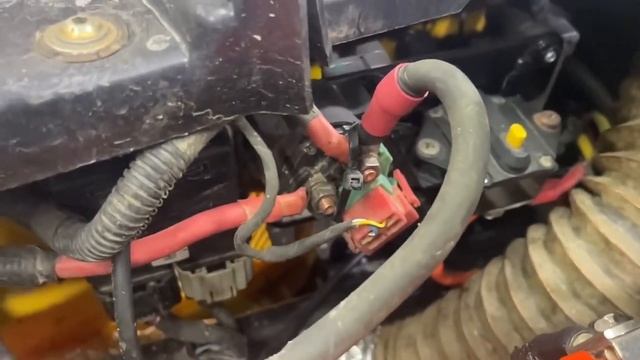 Перенесли всю электрику из под сидения под перчаточны смотреть онлайн