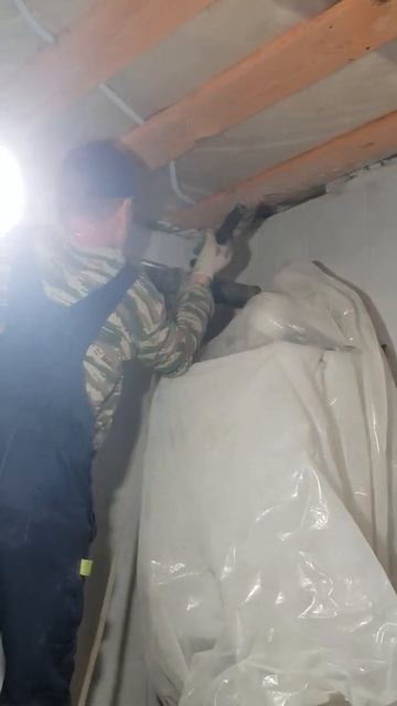 Dewalt, ф60 под газ, ручное бурение. смотреть онлайн