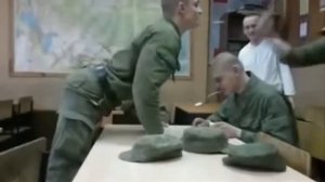 ложкой по голове