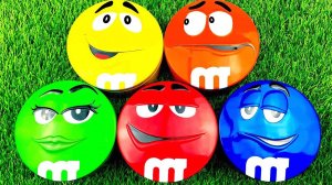 Мультики для детей и малышей про конфетки M&M's. Мультики залипалки - распаковка коробочек для детей
