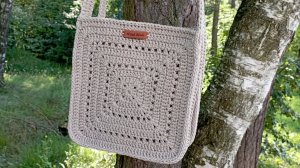 Оригинальный Бабушкин квадрат из хлопкового шнура крючком . МК .