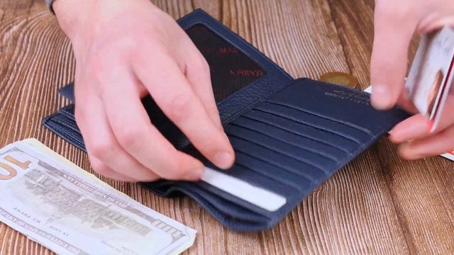 Обзор кожаного мужского кошелька KARYA 21190