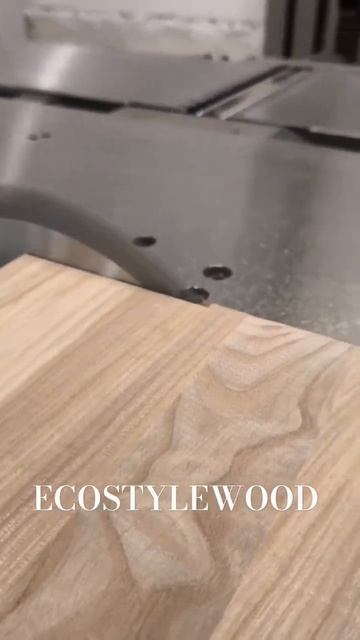 Торцевая разделочная доска из массива ясеня#ecostyle#wood#woo смотреть онлайн