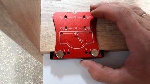 Установка внутренних мебельных петель