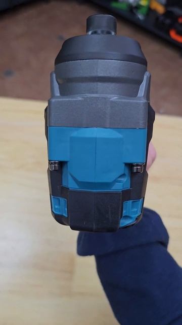Винтоверт Razor 450Nm Безщітковий + Акумулятор Procraft Ultra 4.0Ah смотреть онлайн