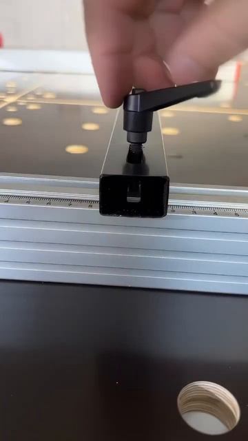 Распаковка ПЛИТКОРЕЗА DLTMAXLINE 1670MM cлазером от компан смотреть онлайн