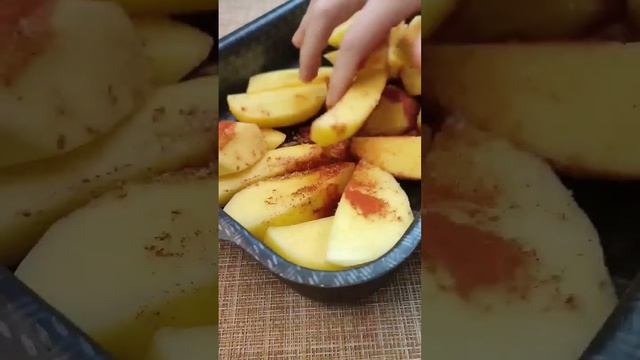 Такую картошку в духовке точно любят все. Ароматная и ? смотреть онлайн