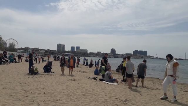 АНАПА. ПЛЯЖНЫЙ СЕЗОН ОТКРЫТ.