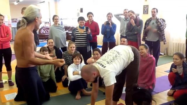 Саймон Борг Оливер, как делать стойку на руках, handstand смотреть онлайн