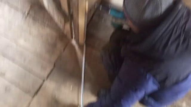 Делаю полки в дровеннике! смотреть онлайн