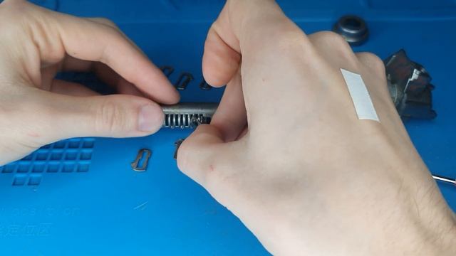 OMODA C5 Разбираем и собираем дверной замок от водительск смотреть онлайн