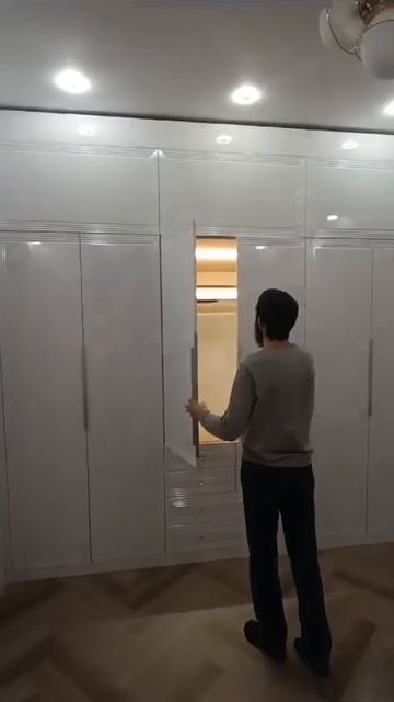 😍Большой распашной шкаф с подсветкой смотреть онлайн