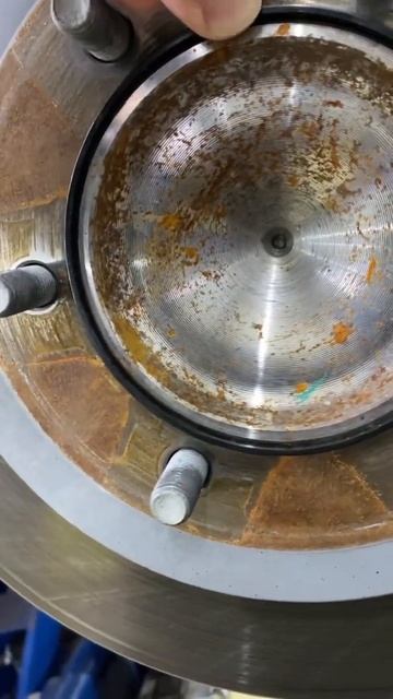 Если у вас тоже вибрация, начните с центровки дисков #к смотреть онлайн