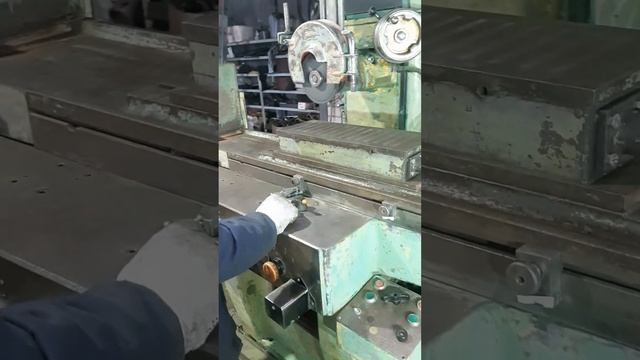 Плоскошлифовальный станок 3Г71 с крестовым столом и го? смотреть онлайн