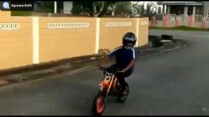 #МиниБайк 🏍️ Компактный байк с бензиновым двигателе?